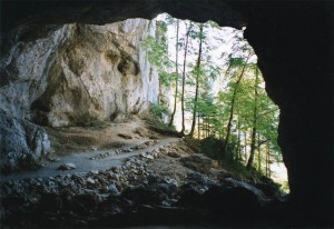 Lassieux cave, which housed the hospital